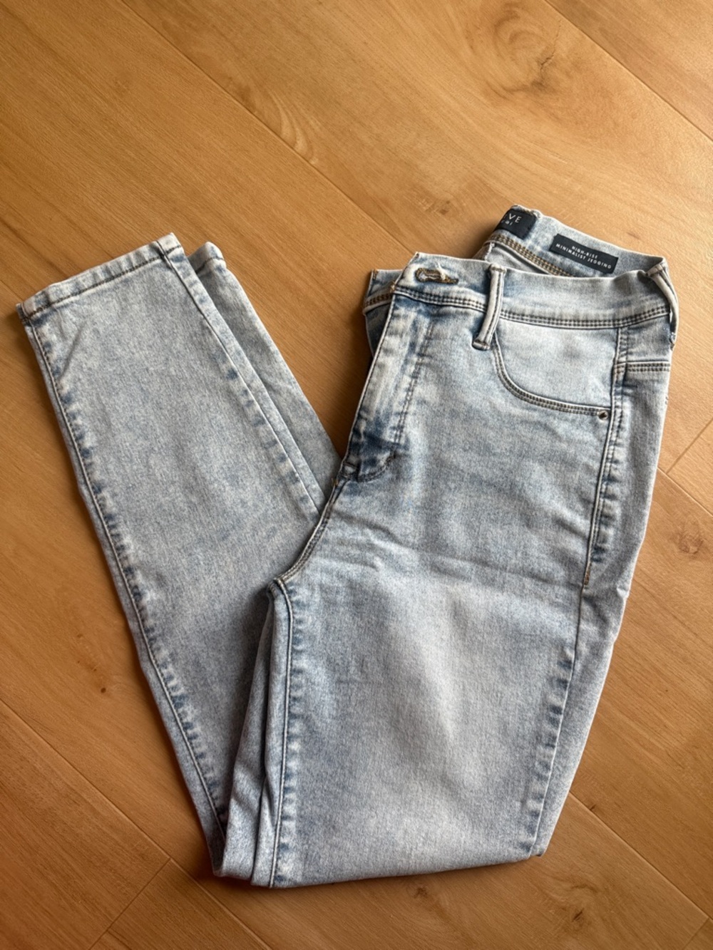 Light Wash Women Jeggings - Unbranded